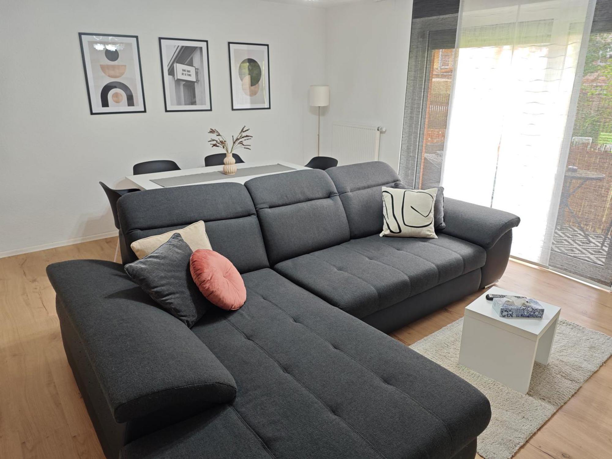 Fh-Naehe: Modernes Apt Mit Balkon Hof  Εξωτερικό φωτογραφία